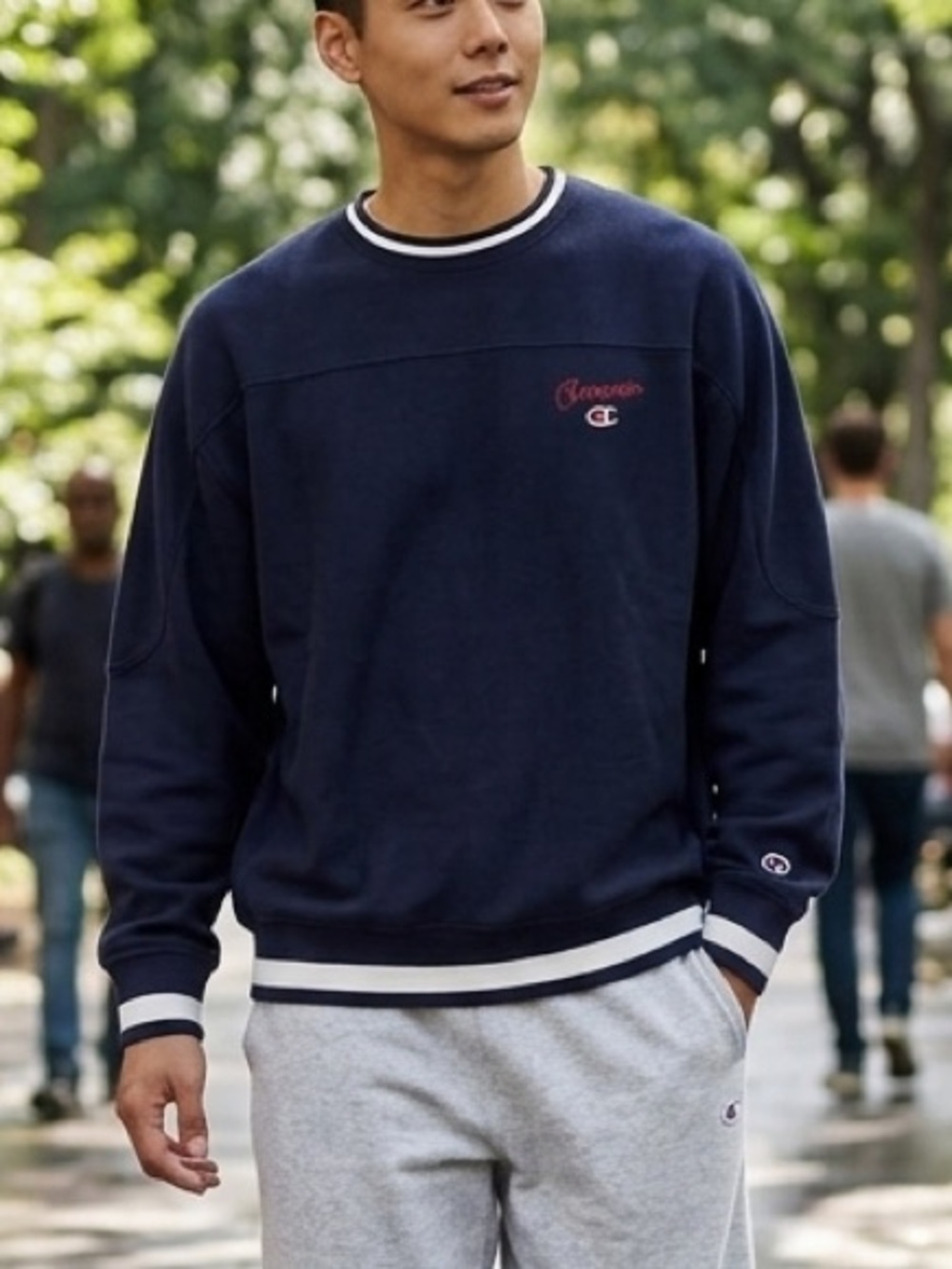 Champion Men's Small Loose Navy University Sweatshirt NWT Size XL